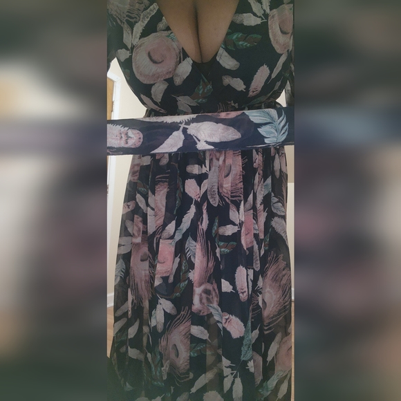 Fashion Nova Maxi Dress - Picture 5 of 12